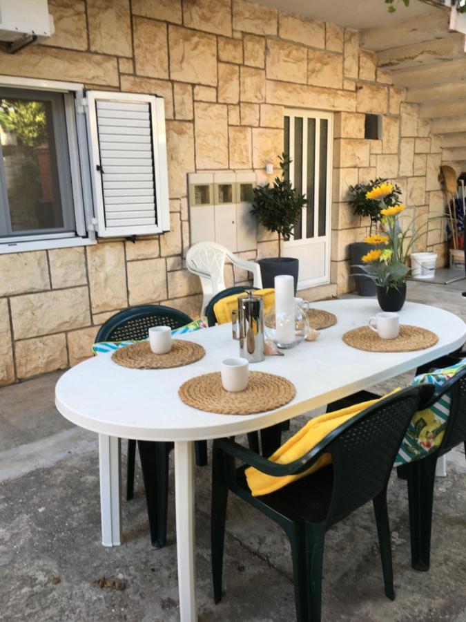 Apartment Marina Komiža Zewnętrze zdjęcie