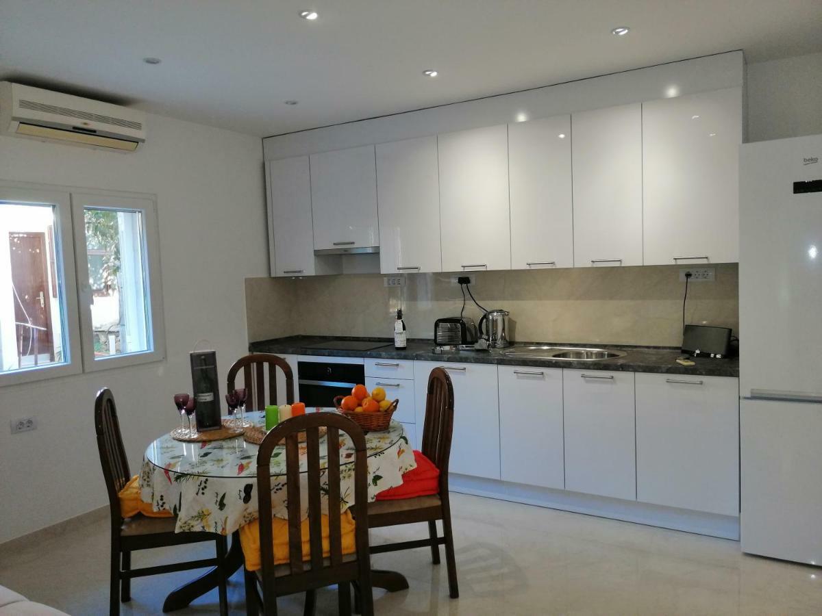 Apartment Marina Komiža Zewnętrze zdjęcie